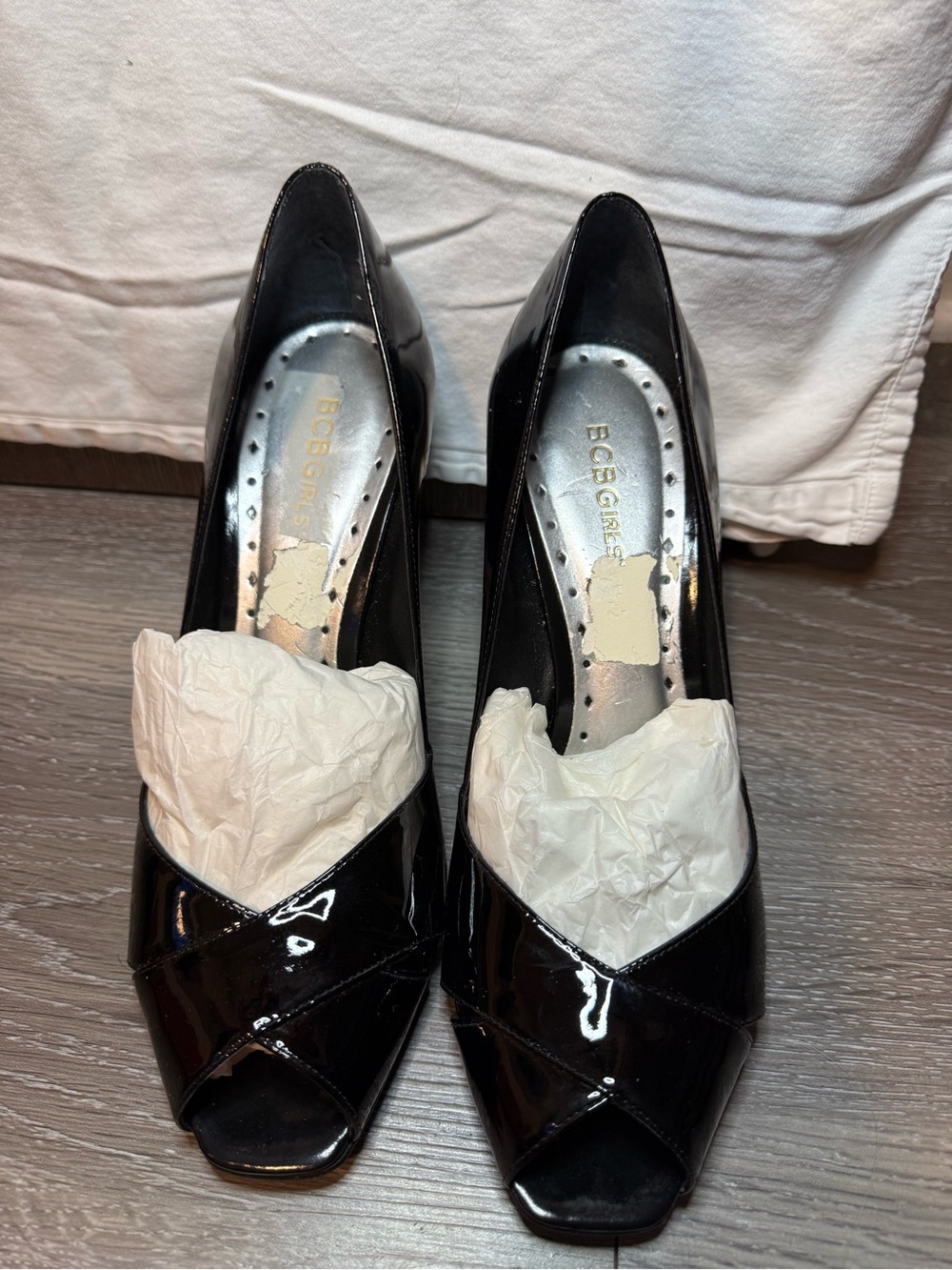 Vintage Y2K BCBGeneration Black Patent Peep-Toe Heels